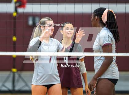 Thumbnail 1 in McKinney Boyd @ Plano photogallery.