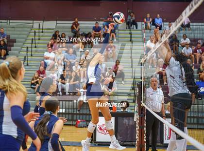Thumbnail 3 in McKinney Boyd @ Plano photogallery.