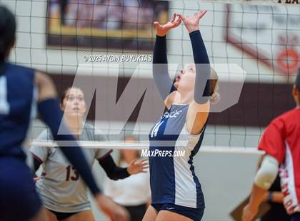 Thumbnail 3 in McKinney Boyd @ Plano photogallery.