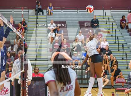 Thumbnail 1 in McKinney Boyd @ Plano photogallery.