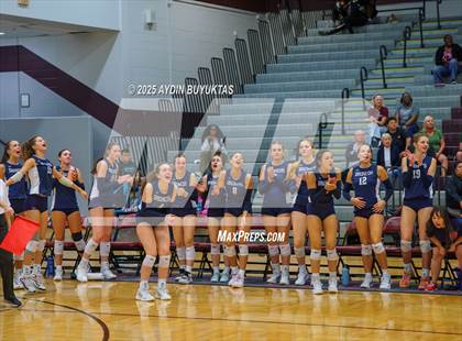 Thumbnail 1 in McKinney Boyd @ Plano photogallery.