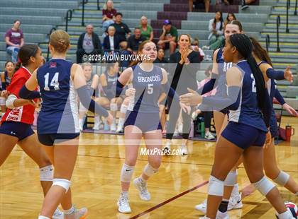 Thumbnail 3 in McKinney Boyd @ Plano photogallery.