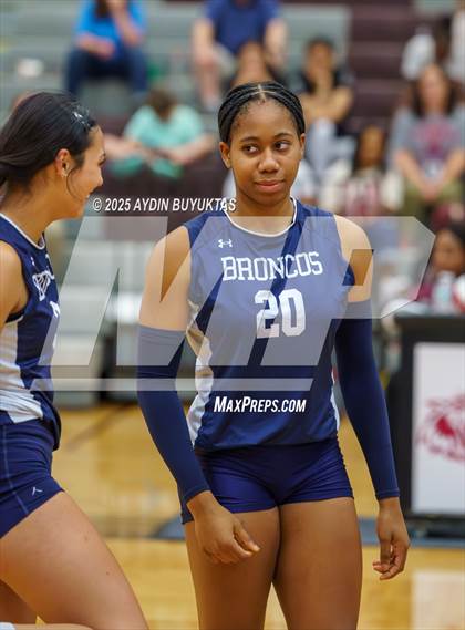 Thumbnail 3 in McKinney Boyd @ Plano photogallery.