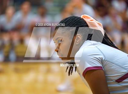 Thumbnail 1 in McKinney Boyd @ Plano photogallery.