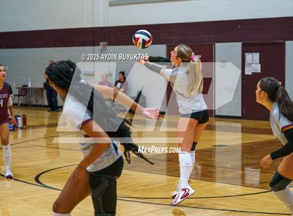 Thumbnail 3 in McKinney Boyd @ Plano photogallery.