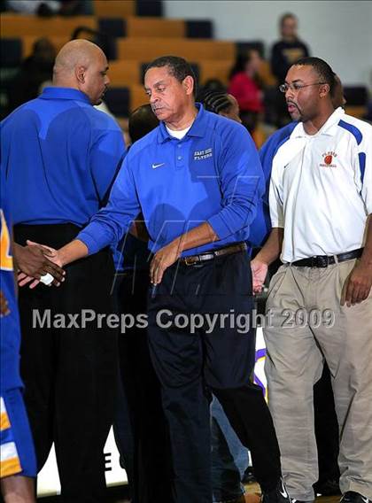 Thumbnail 1 in Simeon vs. East St. Louis (Best of the Midwest Shootout) photogallery.