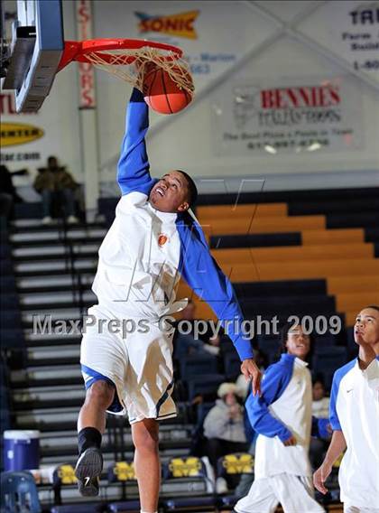 Thumbnail 3 in Simeon vs. East St. Louis (Best of the Midwest Shootout) photogallery.