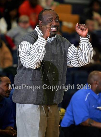 Thumbnail 1 in Simeon vs. East St. Louis (Best of the Midwest Shootout) photogallery.