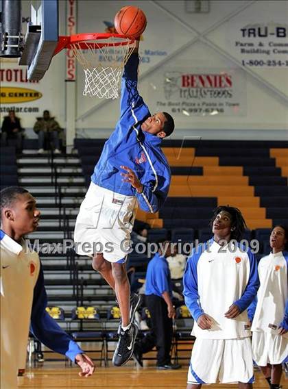 Thumbnail 1 in Simeon vs. East St. Louis (Best of the Midwest Shootout) photogallery.