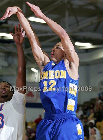 Thumbnail 2 in Simeon vs. East St. Louis (Best of the Midwest Shootout) photogallery.