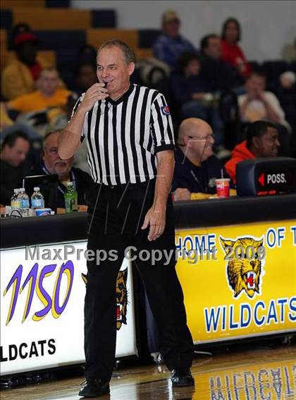 Thumbnail 3 in Simeon vs. East St. Louis (Best of the Midwest Shootout) photogallery.
