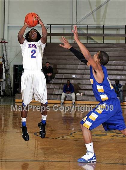 Thumbnail 3 in Simeon vs. East St. Louis (Best of the Midwest Shootout) photogallery.