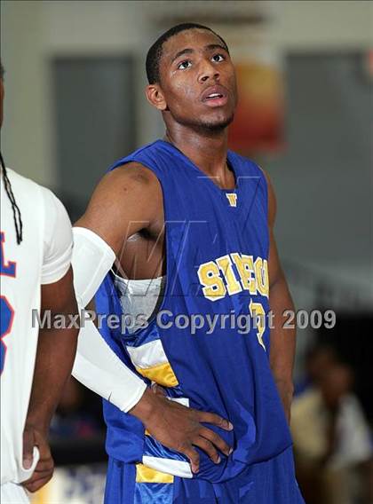 Thumbnail 3 in Simeon vs. East St. Louis (Best of the Midwest Shootout) photogallery.