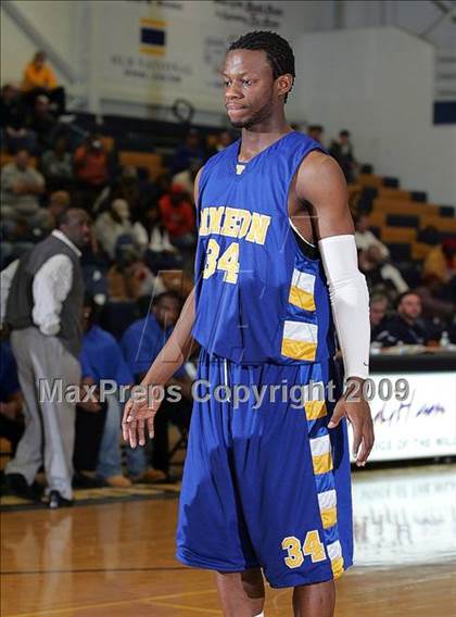 Thumbnail 2 in Simeon vs. East St. Louis (Best of the Midwest Shootout) photogallery.