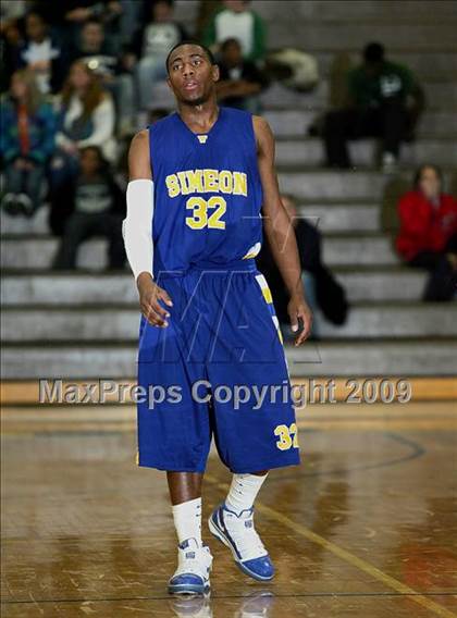 Thumbnail 3 in Simeon vs. East St. Louis (Best of the Midwest Shootout) photogallery.