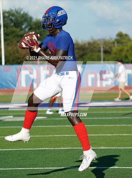 Thumbnail 3 in Mater Dei @ Duncanville photogallery.