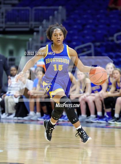 Thumbnail 1 in Hardin-Jefferson vs. Brownsboro (UIL 4A State Final) photogallery.