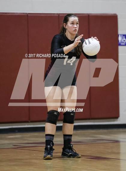 Thumbnail 2 in Selma vs. Fresno Christian (CIF CS D5 Quarterfinal) photogallery.