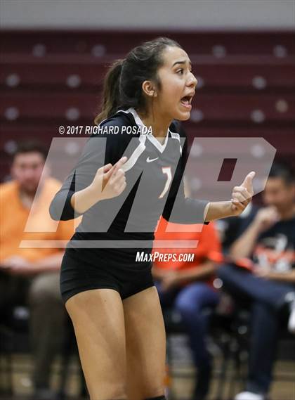 Thumbnail 2 in Selma vs. Fresno Christian (CIF CS D5 Quarterfinal) photogallery.
