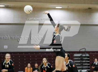Thumbnail 3 in Selma vs. Fresno Christian (CIF CS D5 Quarterfinal) photogallery.