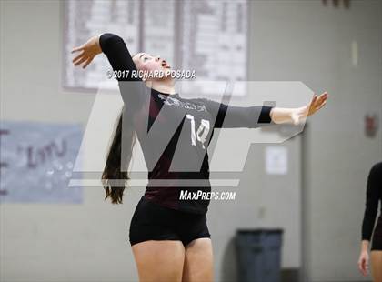 Thumbnail 1 in Selma vs. Fresno Christian (CIF CS D5 Quarterfinal) photogallery.