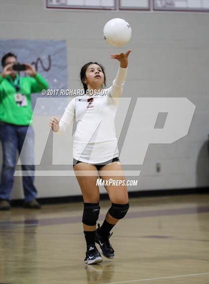Thumbnail 3 in Selma vs. Fresno Christian (CIF CS D5 Quarterfinal) photogallery.