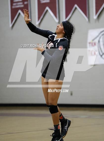 Thumbnail 2 in Selma vs. Fresno Christian (CIF CS D5 Quarterfinal) photogallery.