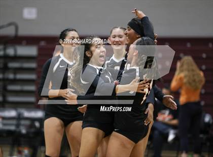 Thumbnail 2 in Selma vs. Fresno Christian (CIF CS D5 Quarterfinal) photogallery.