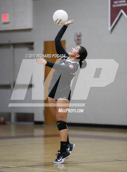 Thumbnail 2 in Selma vs. Fresno Christian (CIF CS D5 Quarterfinal) photogallery.