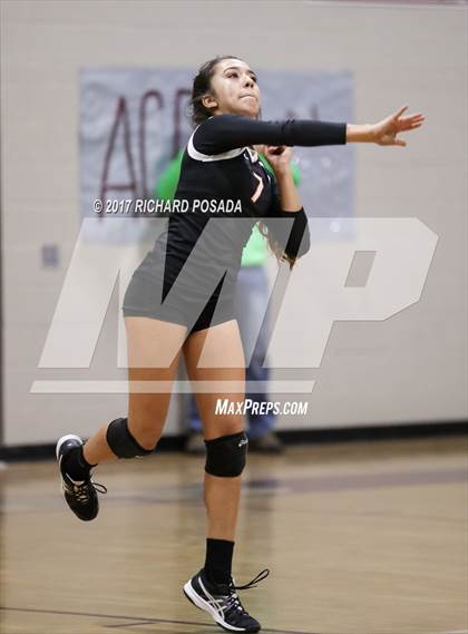 Thumbnail 1 in Selma vs. Fresno Christian (CIF CS D5 Quarterfinal) photogallery.