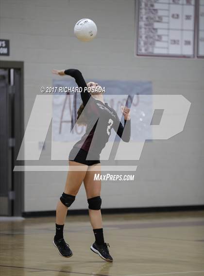 Thumbnail 3 in Selma vs. Fresno Christian (CIF CS D5 Quarterfinal) photogallery.