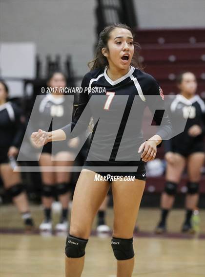 Thumbnail 2 in Selma vs. Fresno Christian (CIF CS D5 Quarterfinal) photogallery.