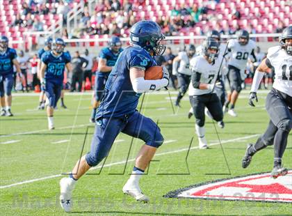 Thumbnail 2 in Pine View vs Juan Diego Catholic (UHSAA 3AA Semifinal) photogallery.