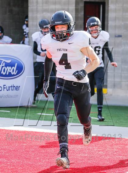 Thumbnail 1 in Pine View vs Juan Diego Catholic (UHSAA 3AA Semifinal) photogallery.