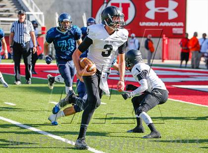 Thumbnail 3 in Pine View vs Juan Diego Catholic (UHSAA 3AA Semifinal) photogallery.