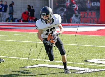 Thumbnail 1 in Pine View vs Juan Diego Catholic (UHSAA 3AA Semifinal) photogallery.