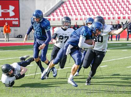 Thumbnail 2 in Pine View vs Juan Diego Catholic (UHSAA 3AA Semifinal) photogallery.
