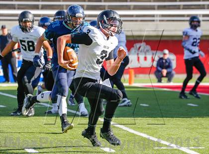 Thumbnail 2 in Pine View vs Juan Diego Catholic (UHSAA 3AA Semifinal) photogallery.