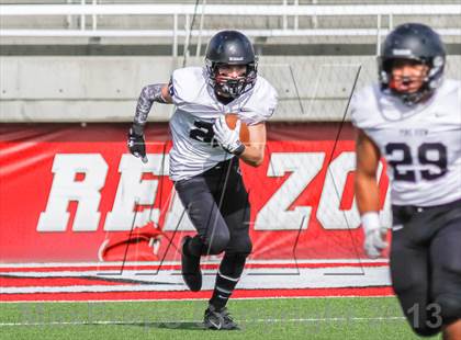 Thumbnail 3 in Pine View vs Juan Diego Catholic (UHSAA 3AA Semifinal) photogallery.