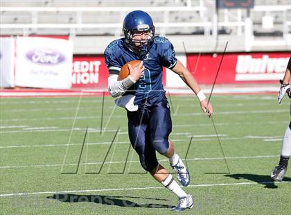 Thumbnail 3 in Pine View vs Juan Diego Catholic (UHSAA 3AA Semifinal) photogallery.
