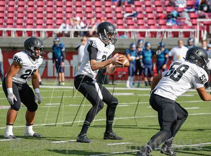 Thumbnail 2 in Pine View vs Juan Diego Catholic (UHSAA 3AA Semifinal) photogallery.