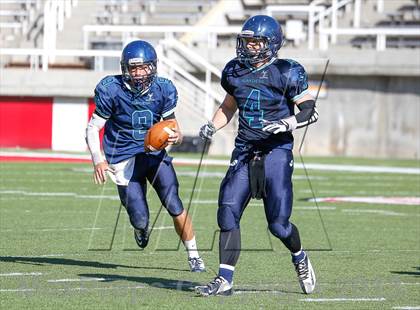 Thumbnail 2 in Pine View vs Juan Diego Catholic (UHSAA 3AA Semifinal) photogallery.