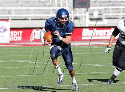 Thumbnail 2 in Pine View vs Juan Diego Catholic (UHSAA 3AA Semifinal) photogallery.