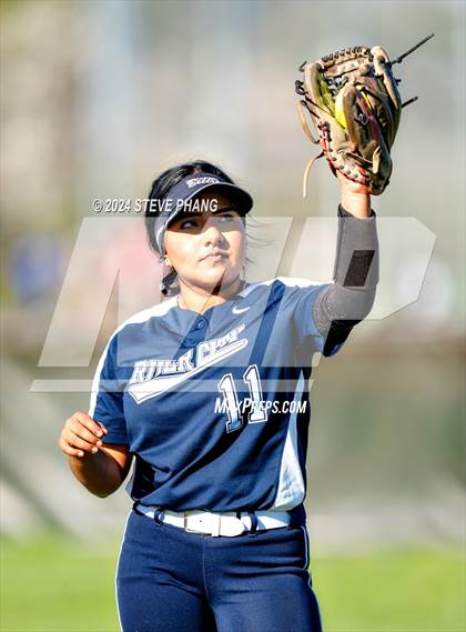 Thumbnail 3 in River City @ Monterey Trail photogallery.
