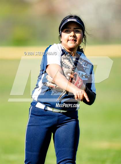 Thumbnail 1 in River City @ Monterey Trail photogallery.