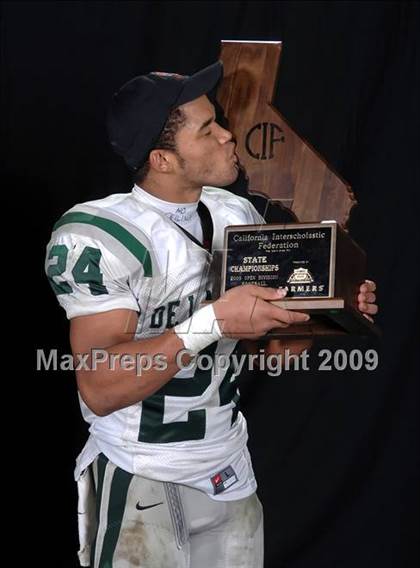Thumbnail 2 in CIF State Open Bowl Awards (De La Salle) photogallery.