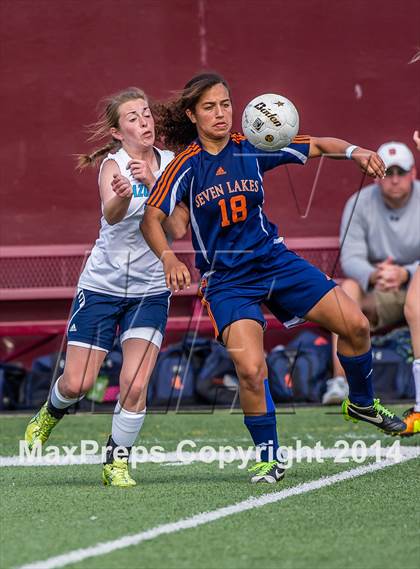 Thumbnail 2 in Seven Lakes vs Brazoswod ( 5A Region 3 Semifinal ) photogallery.