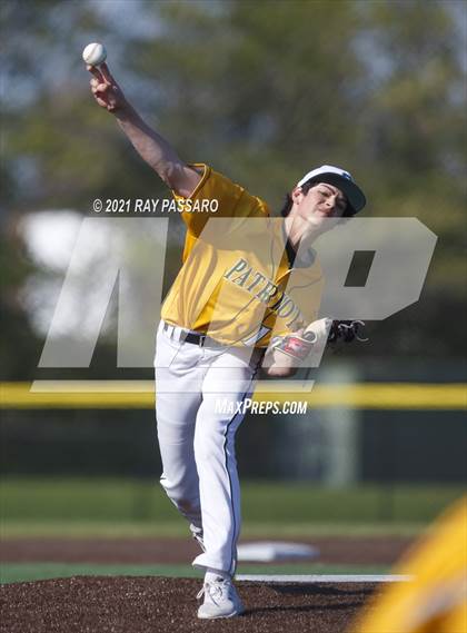Thumbnail 2 in Ward Melville vs William Floyd photogallery.