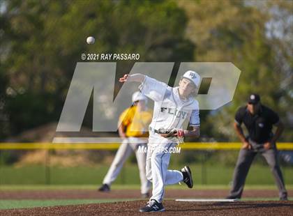 Thumbnail 3 in Ward Melville vs William Floyd photogallery.