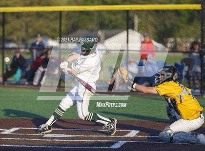 Thumbnail 1 in Ward Melville vs William Floyd photogallery.